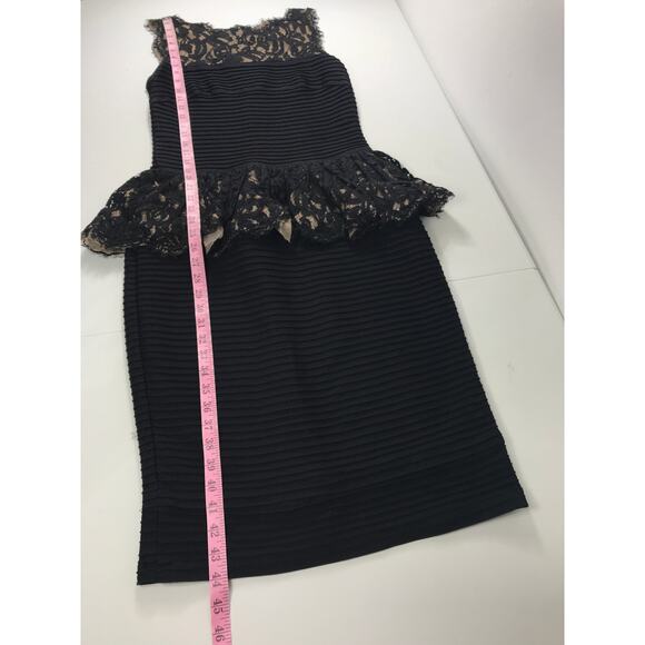 Tadashi Shoji Black Lace Overlay Peplum Midi Dress Medium Cocktail Party Wedding - Picture 9 of 9